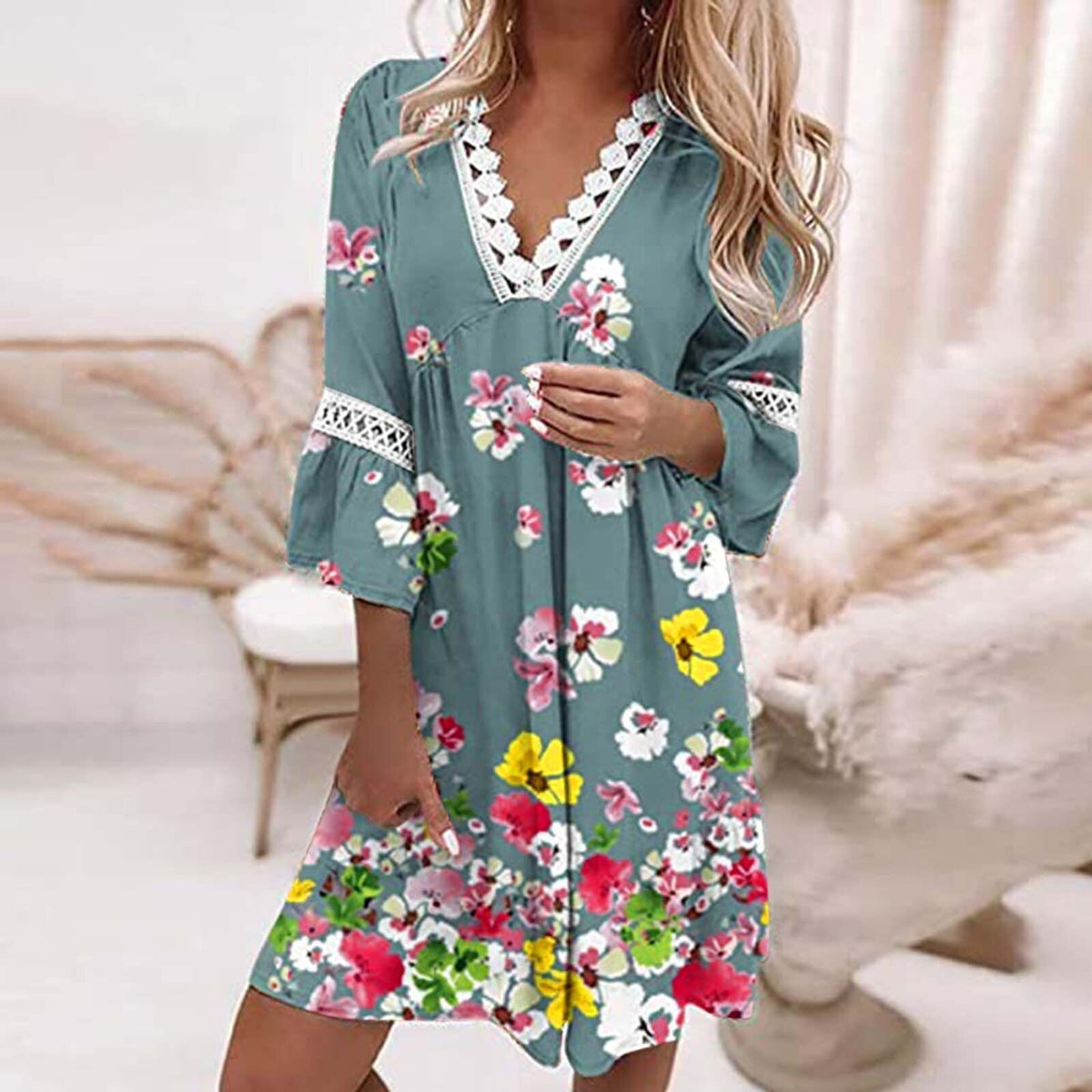 Floral Print Lace Trim V-Neck Three Quarter Sleeve Shift Mini Dress - View 5