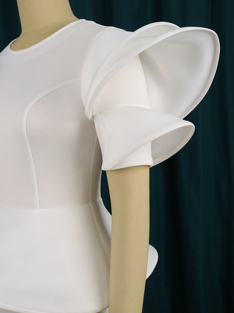Brief Large With Ruffles Peplum - And Gown White Detail