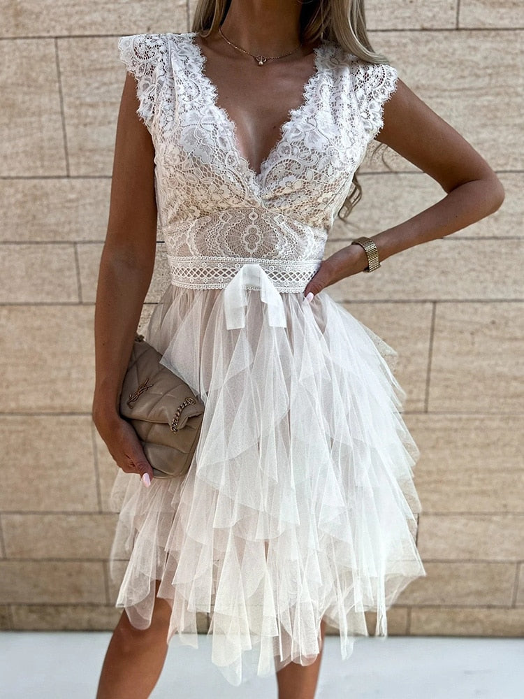 Lace Deep V-Neck Cap Sleeve Bow Waist Tiered Tulle Mini Dress - View 17