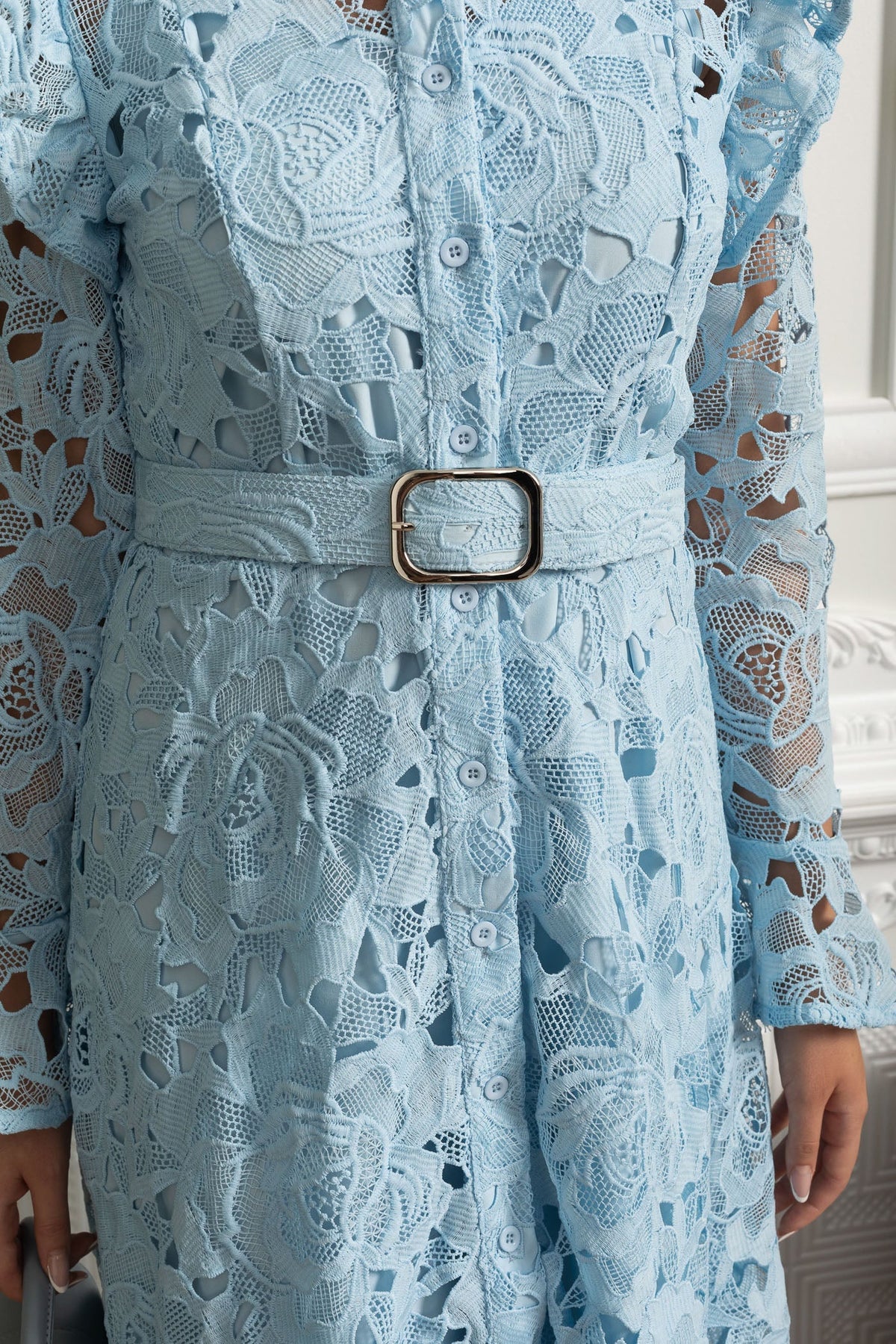 Lace Midi Dress with Ruffled Shoulders and Floral Detailing - Blue - View 6