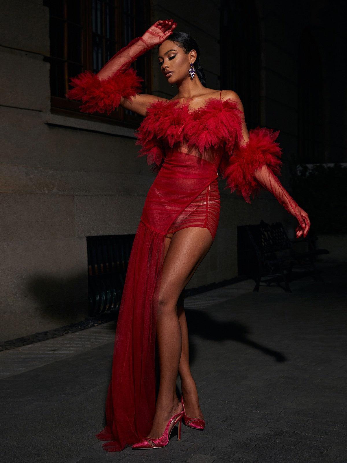 Spaghetti Tulle Maxi Dress With Gloves