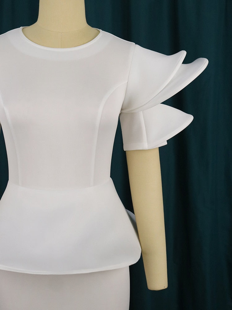 Brief Large With Ruffles Peplum - And Gown White Detail