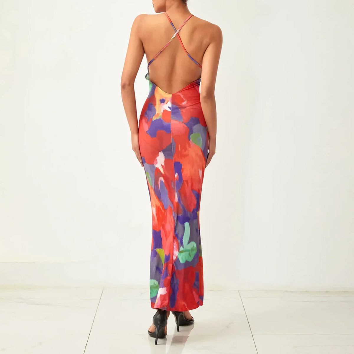 Lace Halter Deep V-Neck Bodycon Maxi Dress - View 2