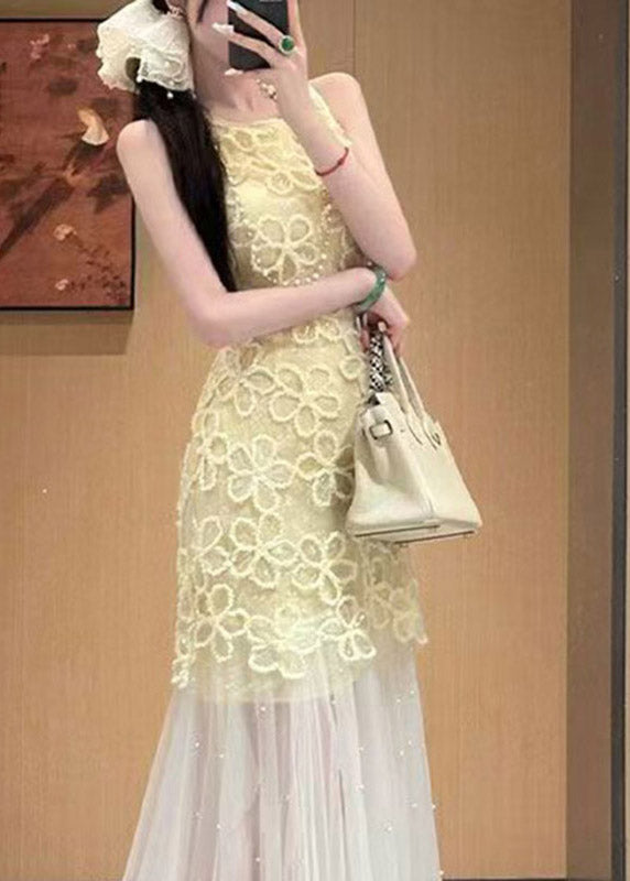 3D Floral Lace Sleeveless Round Neck Pearl Embellished Tulle Maxi Gown - View 4