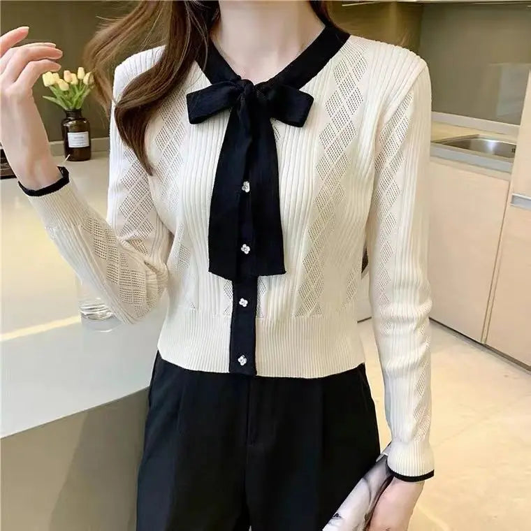 Contrast Color Button V-Neck Knit Cardigan APRICOT / S