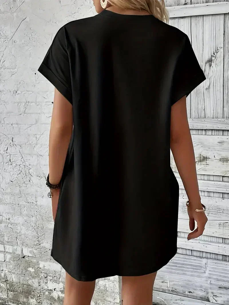 Short Sleeve Crew Neck Pocket T-Shirt Mini Dress - View 2