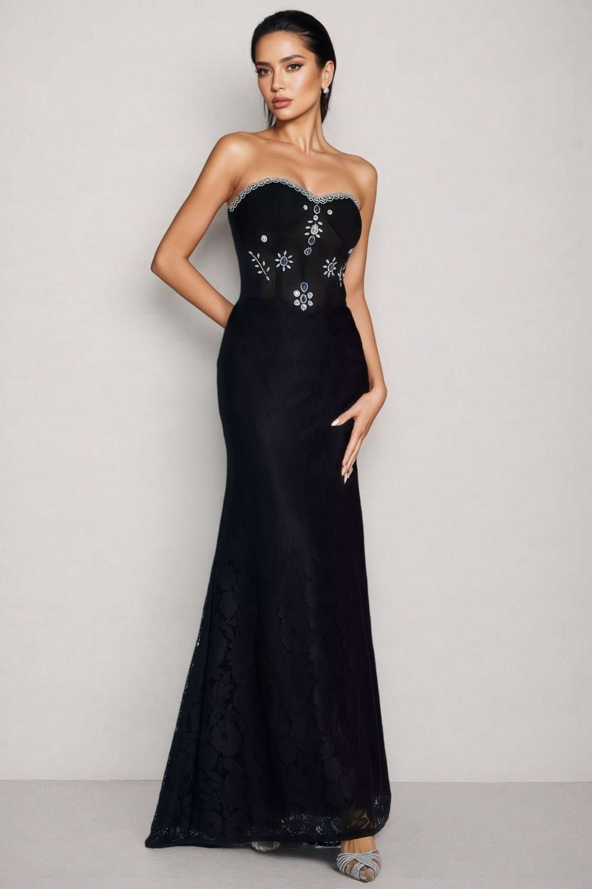Crystal Embellished Strapless Sweetheart Mermaid Maxi Gown