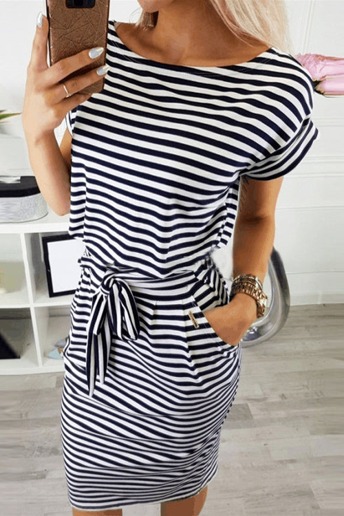 Boat Neck Short Sleeve Belted Tie Waist Patch Pocket Knit Midi Dress - View 4