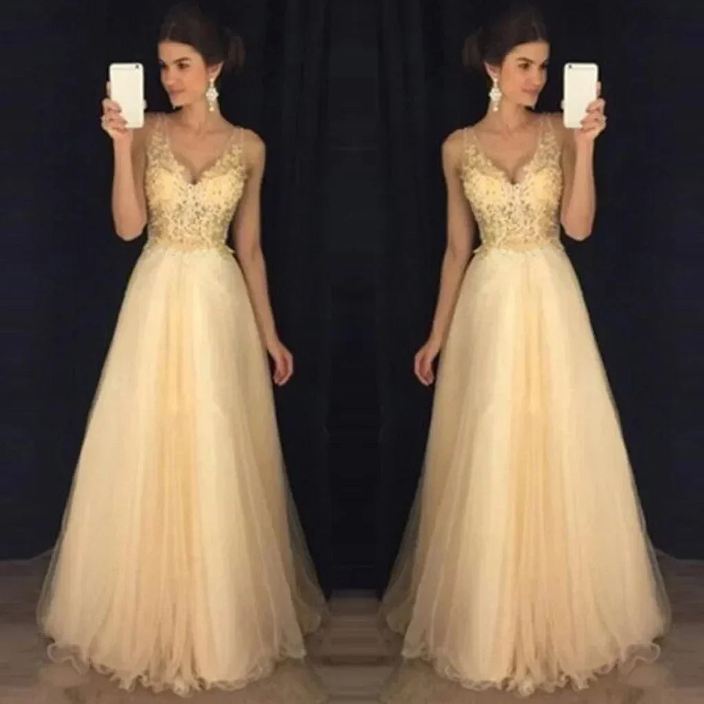 Tulle V-Neck Beaded Lace Backless A-Line Maxi Gown - View 3