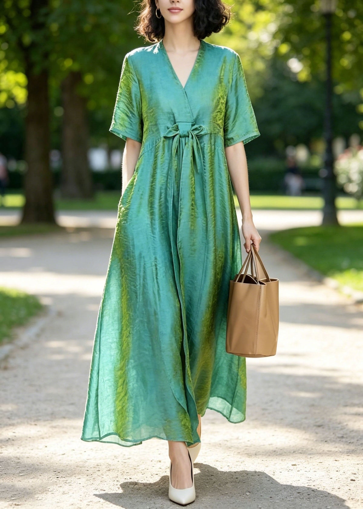Metallic Crinkle V-Neck Tie Waist Short Sleeve Maxi Dress - View 3