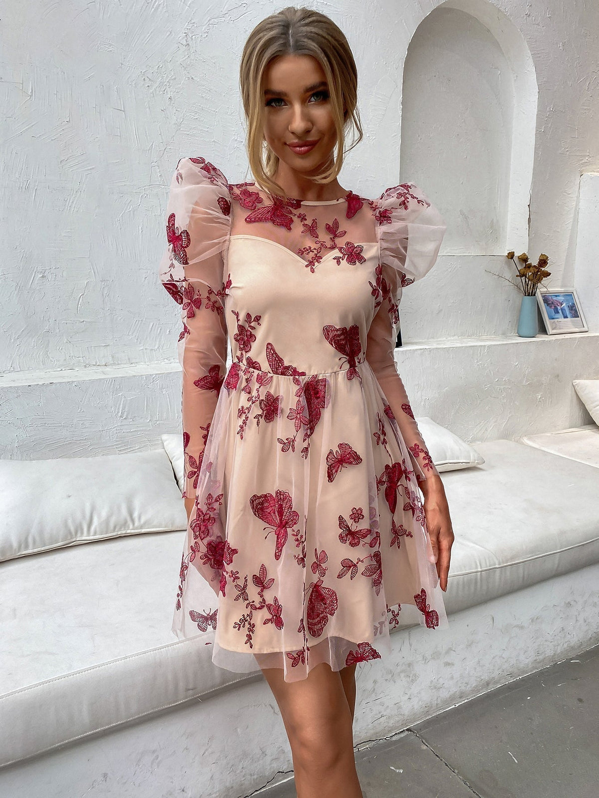 Mesh Grid Overlay Puff Sleeve Sweetheart Fit and Flare Mini Dress - View 10