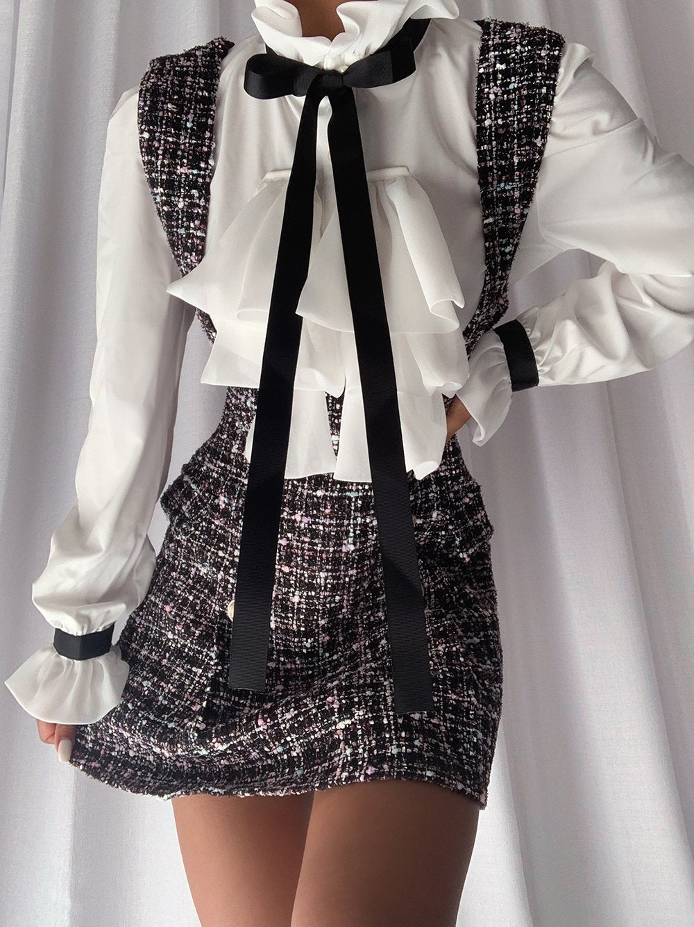 Ruffled Collar Ribbon Tie Blouse Tweed Pinafore Mini Set - View 12