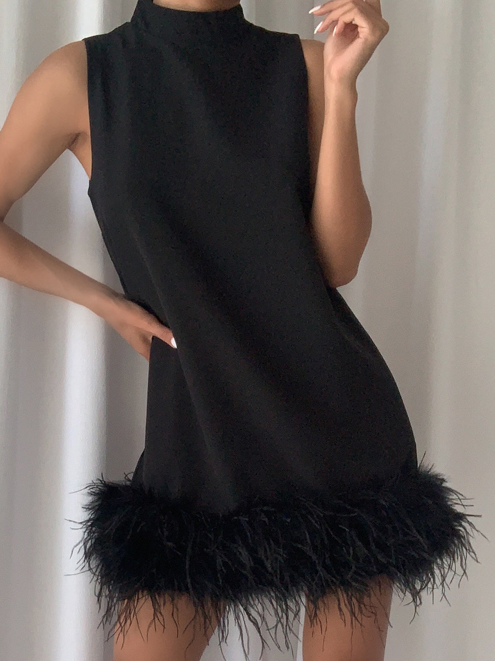 Mock Neck Sleeveless Feather Hem Shift Mini Dress - View 2