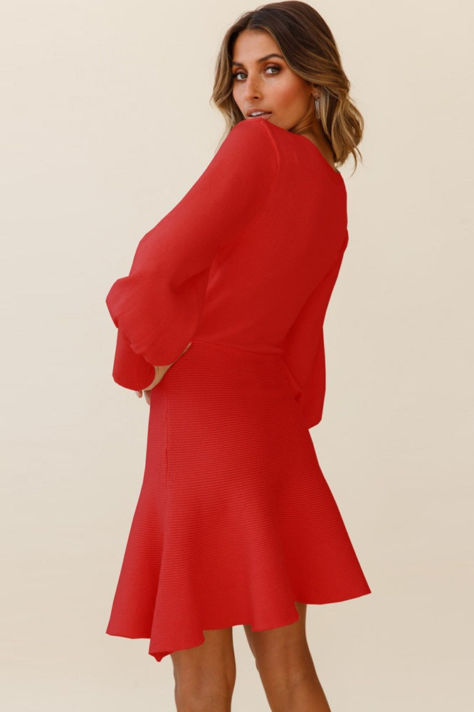 Slim Fitted Knit Long Sleeve Sweater Dress