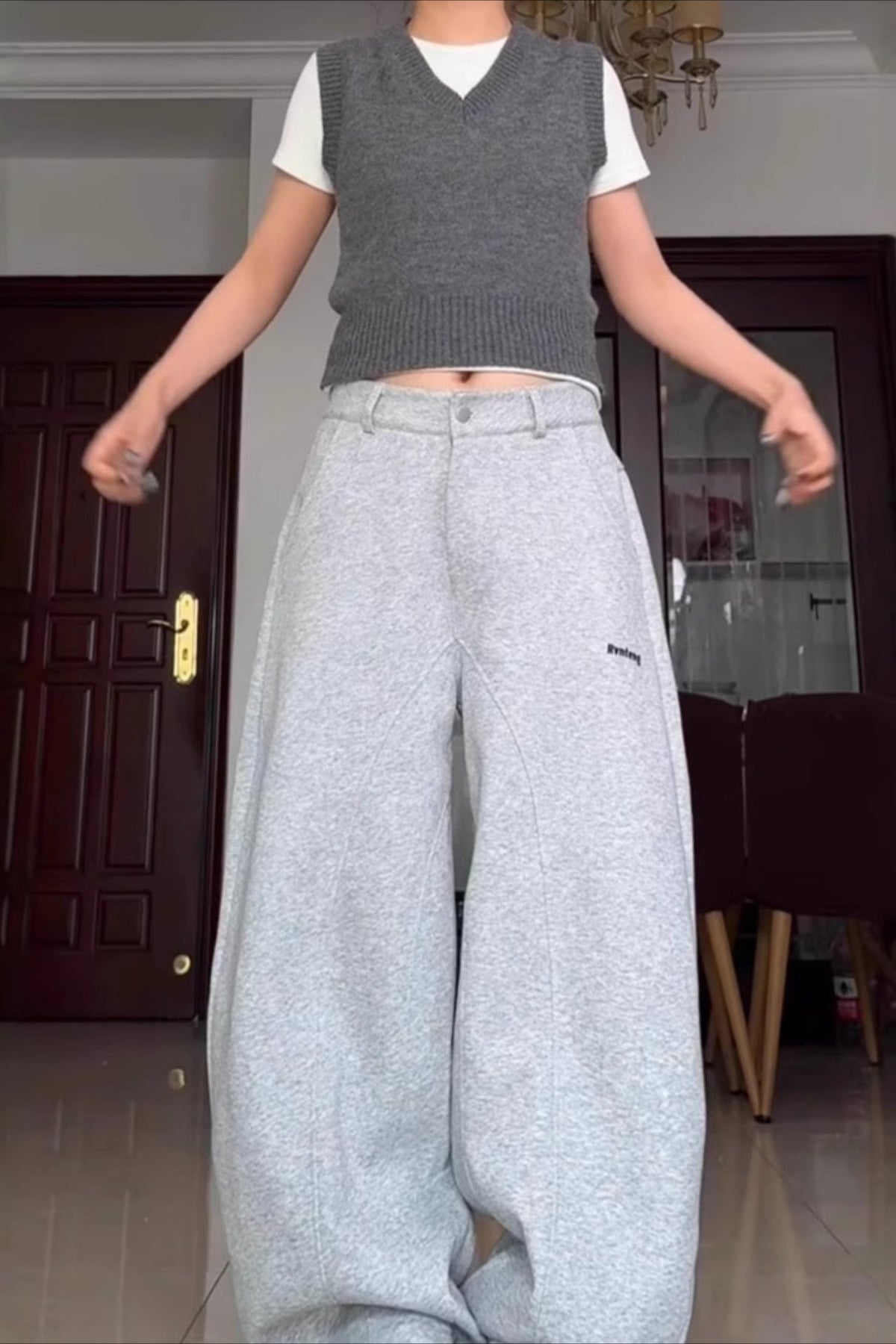 Vintage Letter Embroidered Baggy Curved Blade Pants