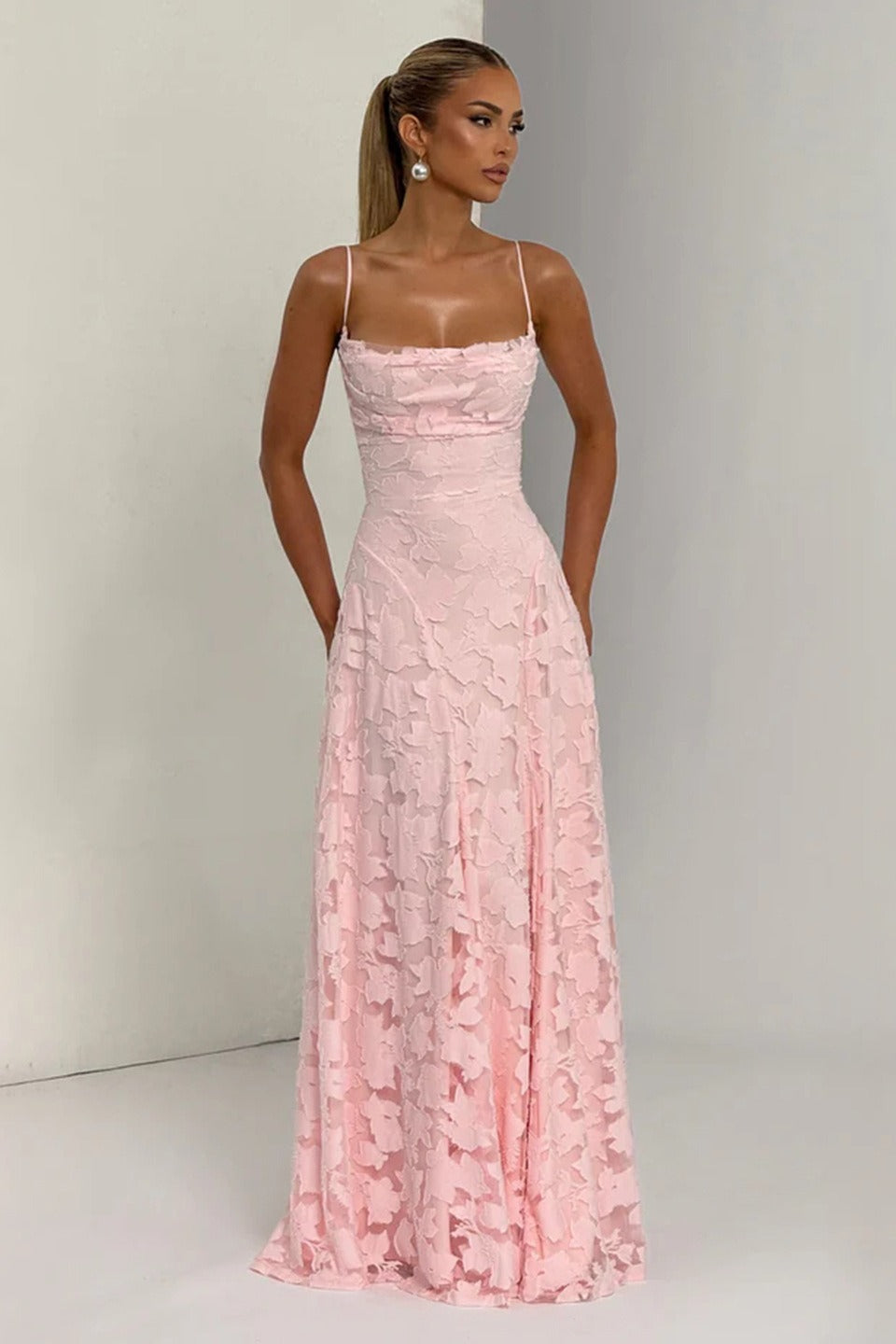 Jacquard Cami Backless Maxi Lace Dress - View 12