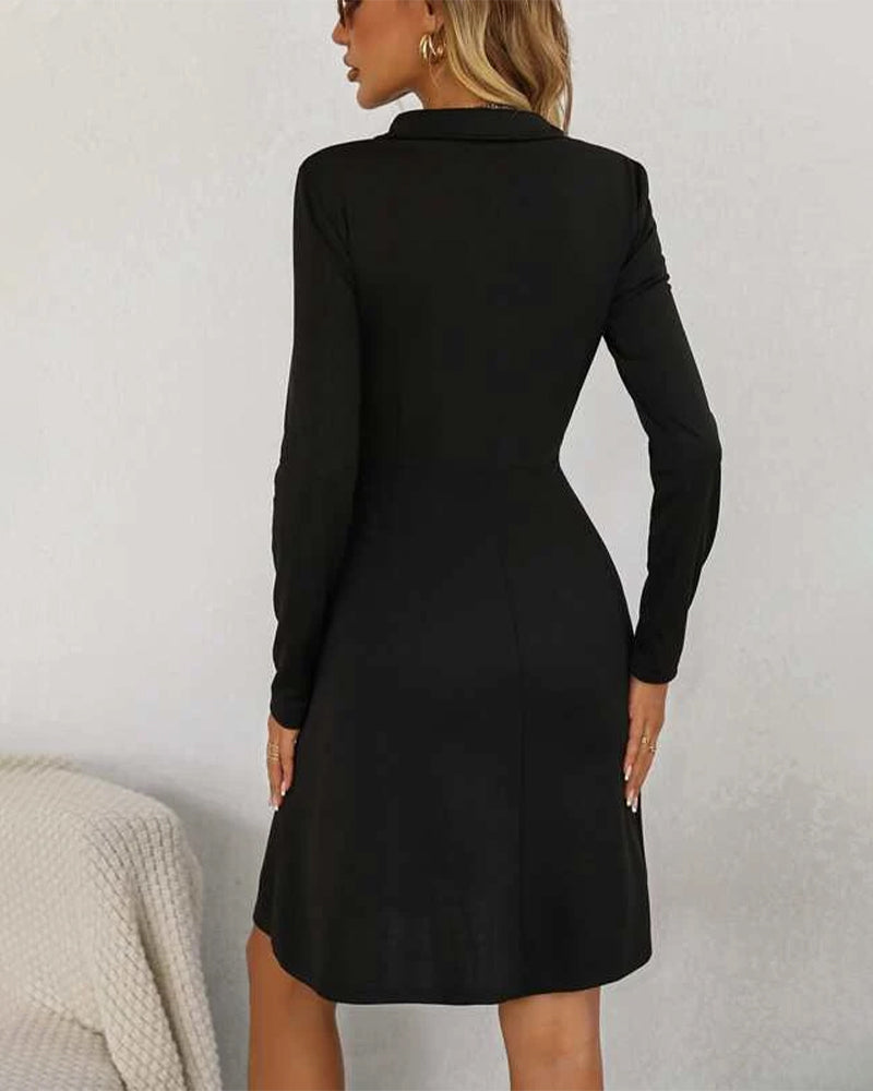 Elegant Knee-Length Dress With Lapels