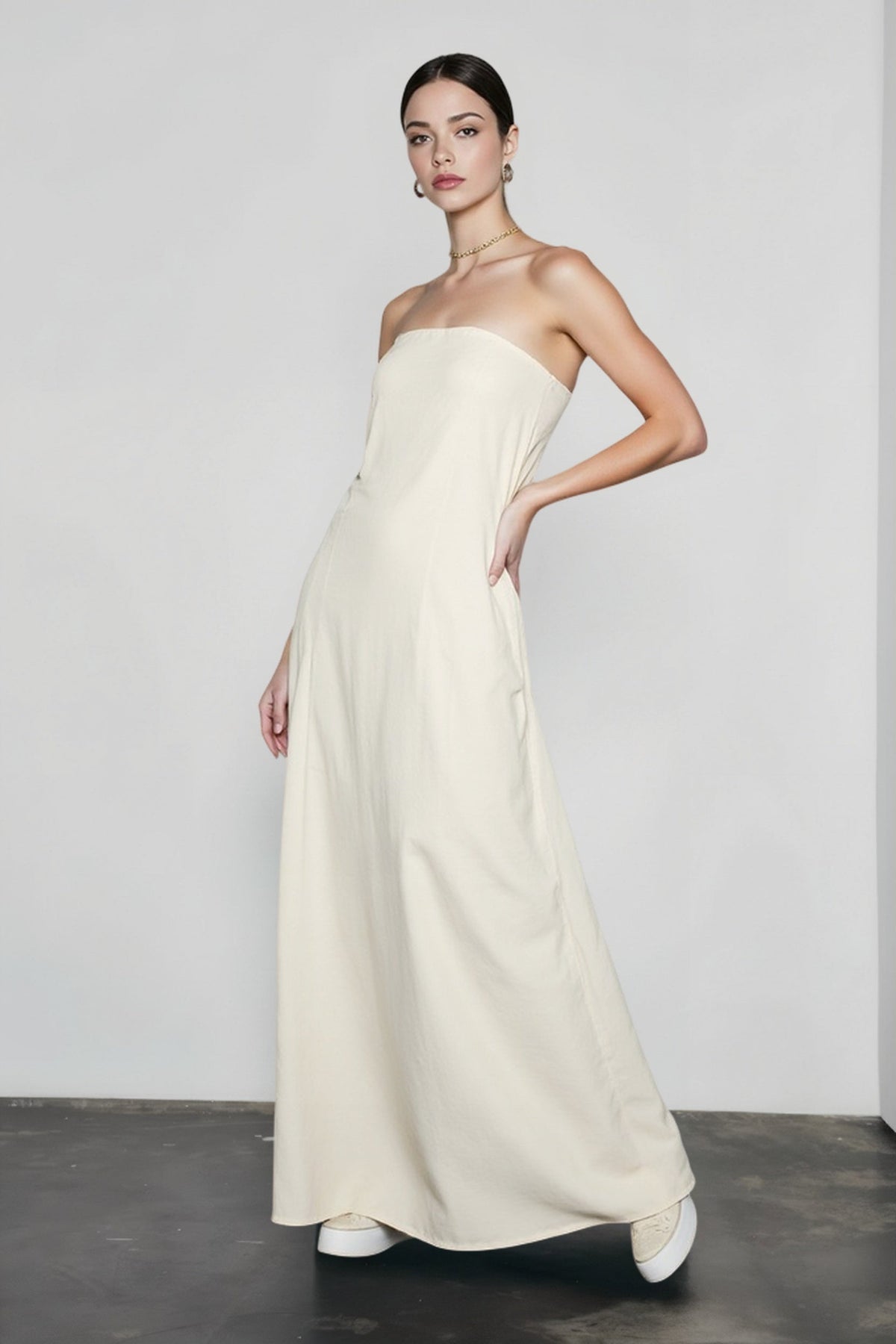 Strapless Bandeau Fitted Bodice A-Line Maxi Dress 2