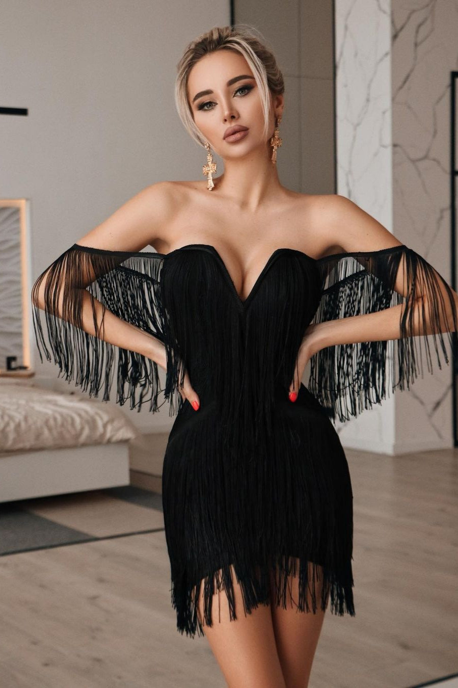 Strapless V Neck Backless Tassel Bandage Cocktail Dress - View 3