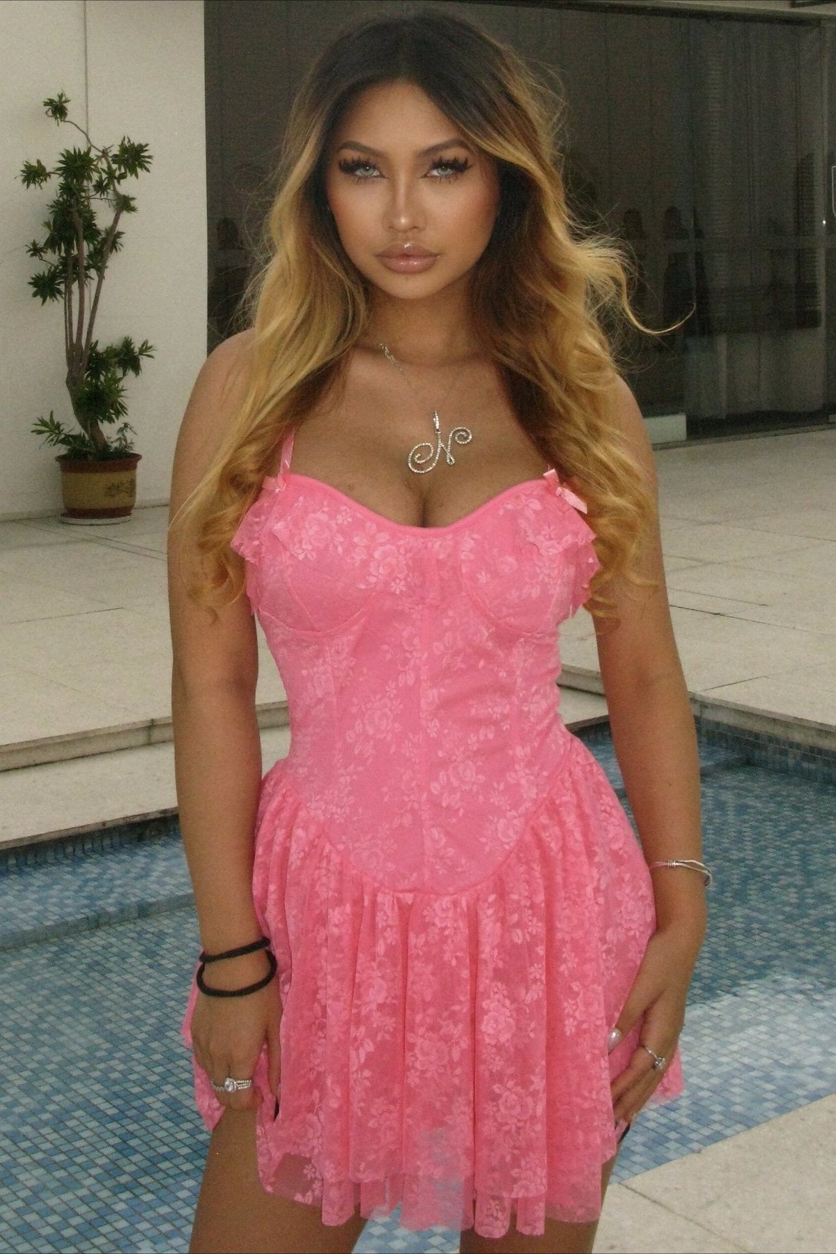 Solid V Neck Ruffled Lace Dress - View 8