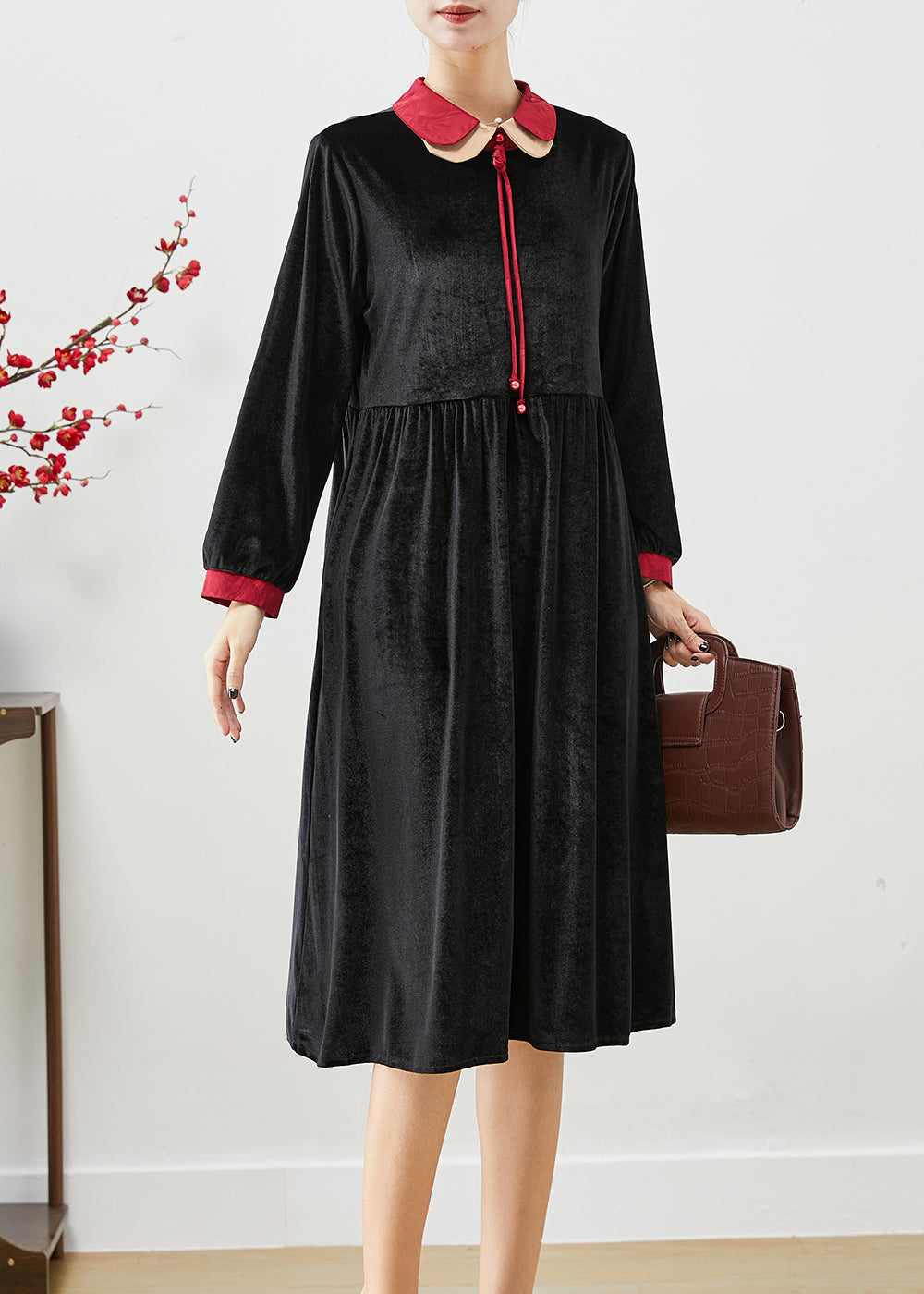 Velvet Peter Pan Collar Contrast Cuff Tie Neck Midi Dress - View 2