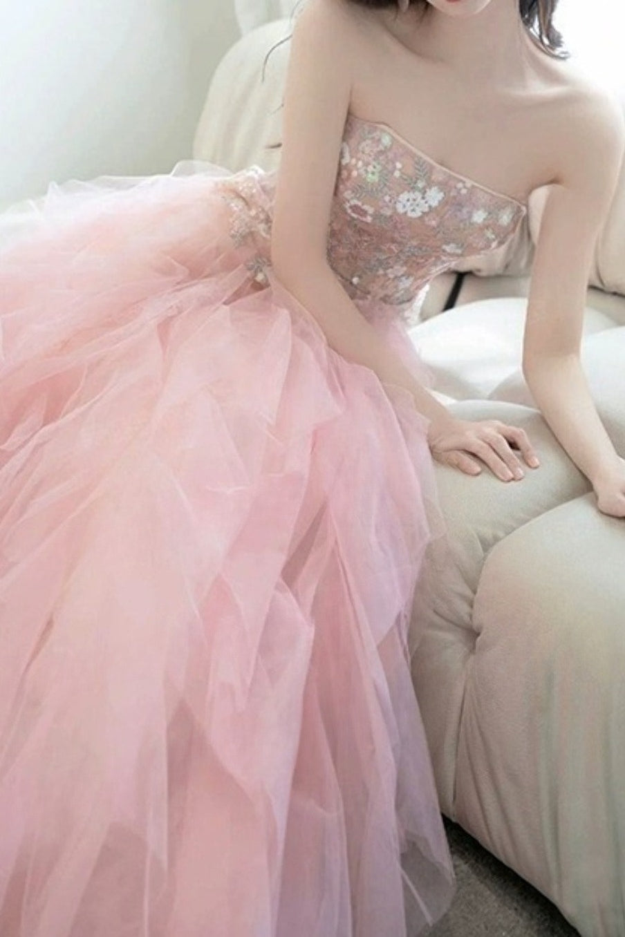 Strapless Sequin Embellished Floral Tiered Tulle Ball Gown - View 4