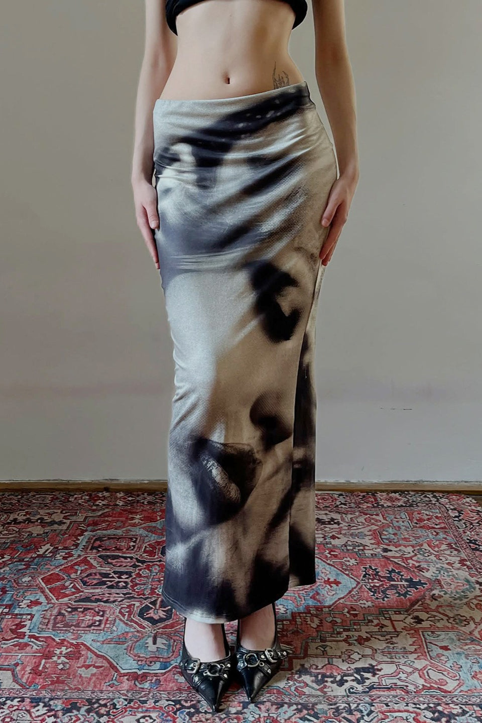 Portrait Art Bodycon Skirt