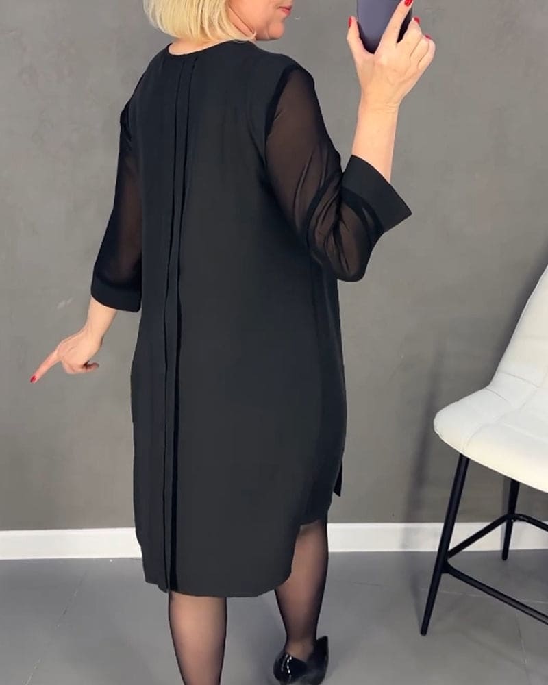 V-Neck 3/4 Sleeve Ruched Midi Dress - View 3