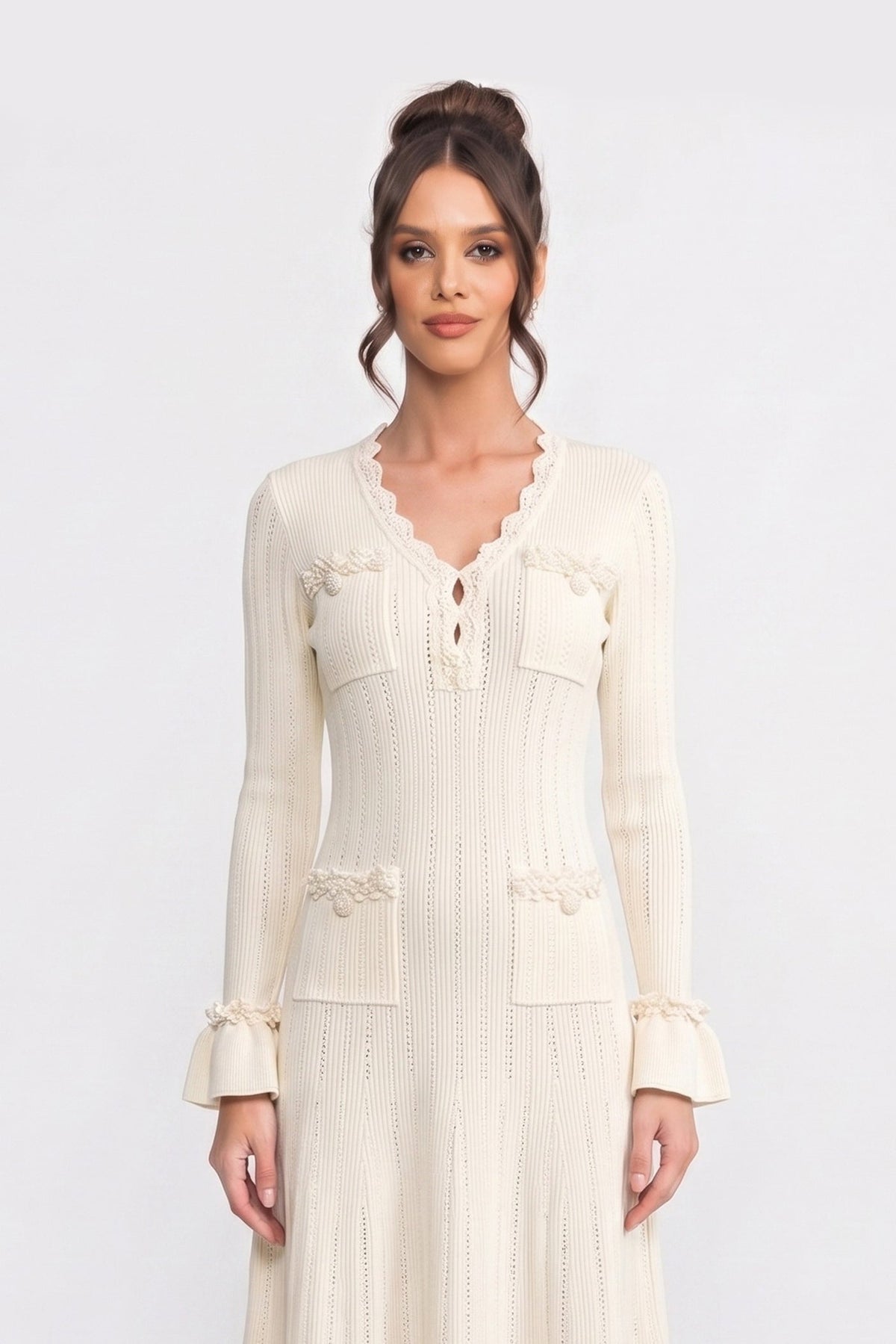 Long-Sleeve V-Neck Knit Mini Dress - Ivoire - View 3