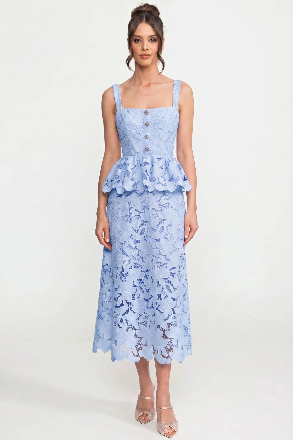 Sleeveless Lace Peplum Dress With Midi Skirt And Golden Buttons - Blue