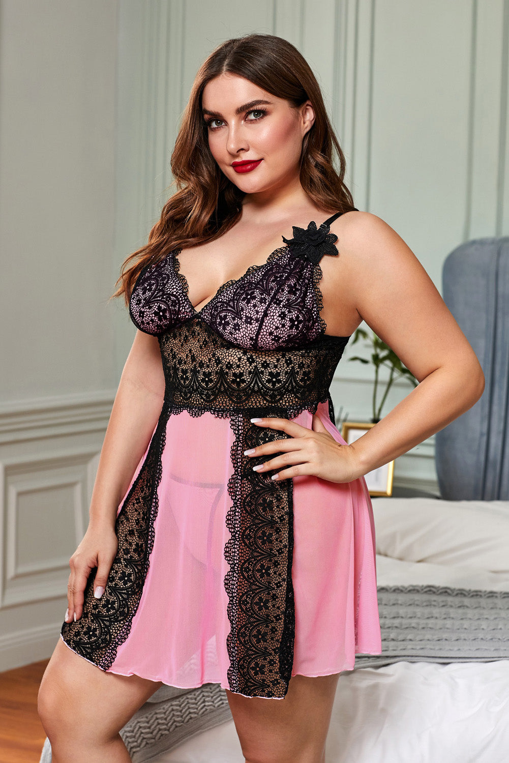 Floral Lace Spaghetti Strap Scalloped V-Neck Vertical Panel Gown - View 8