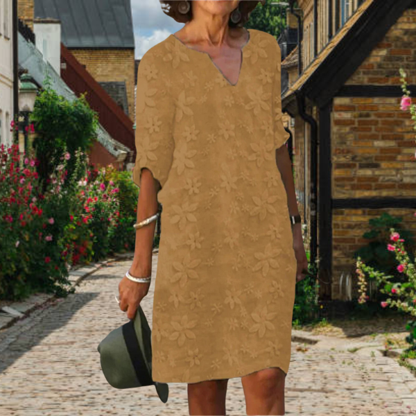 Floral Textured V-Neck Short Sleeve Shift Midi Dress - View 5