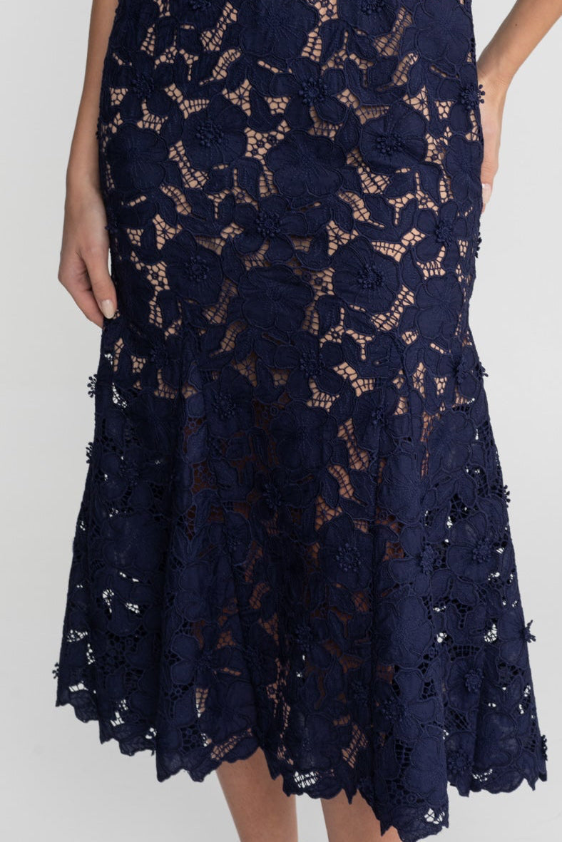 Lace Midi Dress with Belted Waist and Collared Neckline – Navy - View 9
