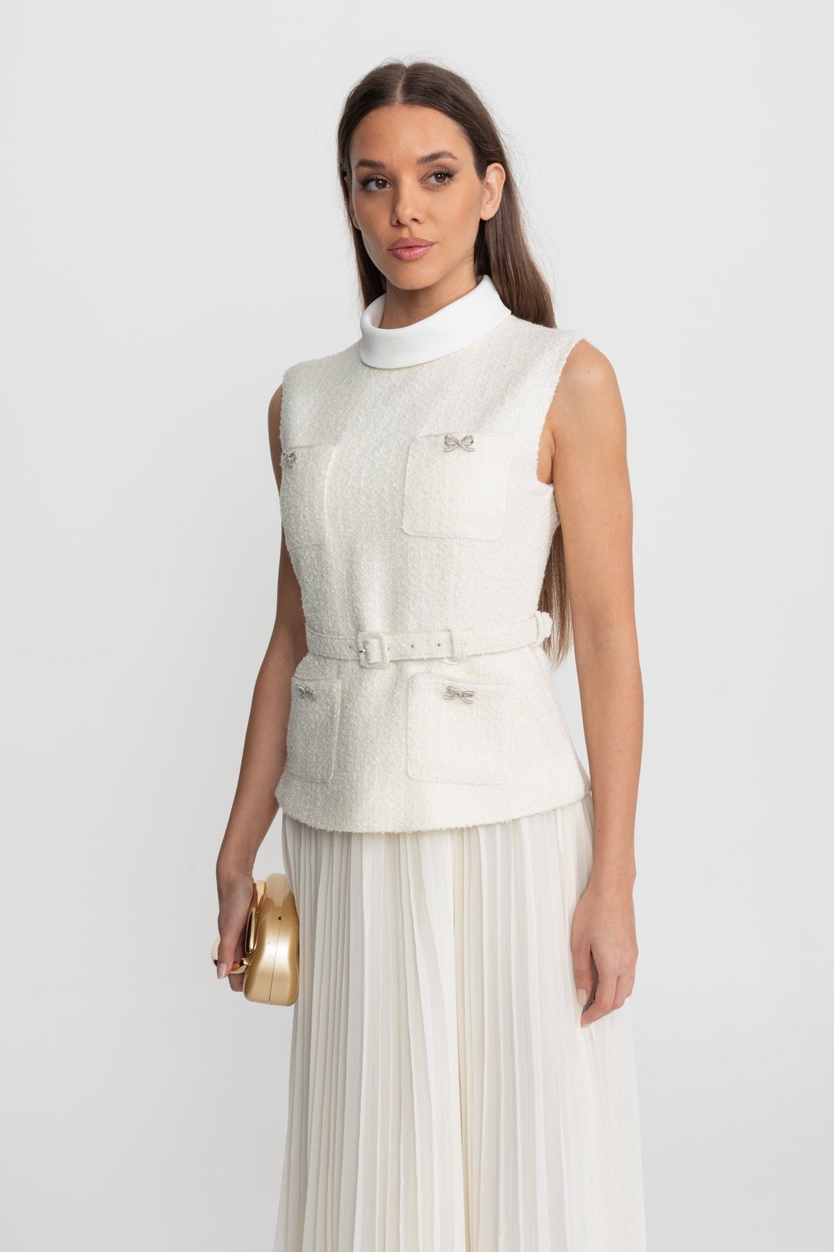 Sleeveless Textured Midi Dress with Pleated Chiffon Skirt – Ivoire - View 3