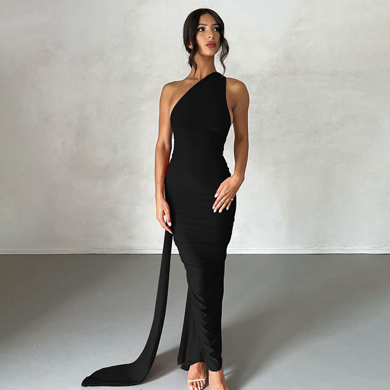 One Shoulder Ruched Backless Evening Maxi Dress - Black - View 2