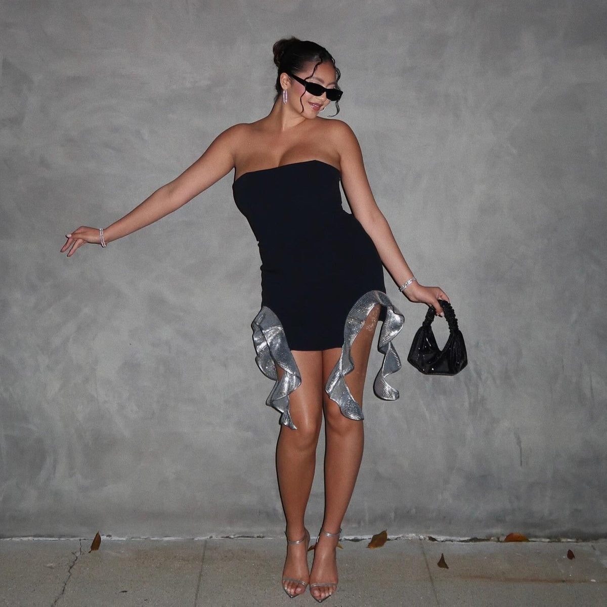 Strapless Asymmetric Ruffle Hem Bodycon Mini Dress - View 4